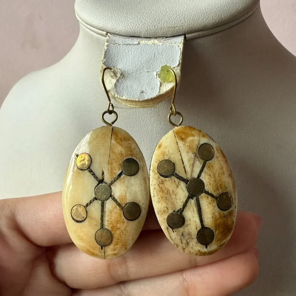 LARGE OVAL FAUX BONE GOLD TONE ACCENTS STATEMENT EARRINGS